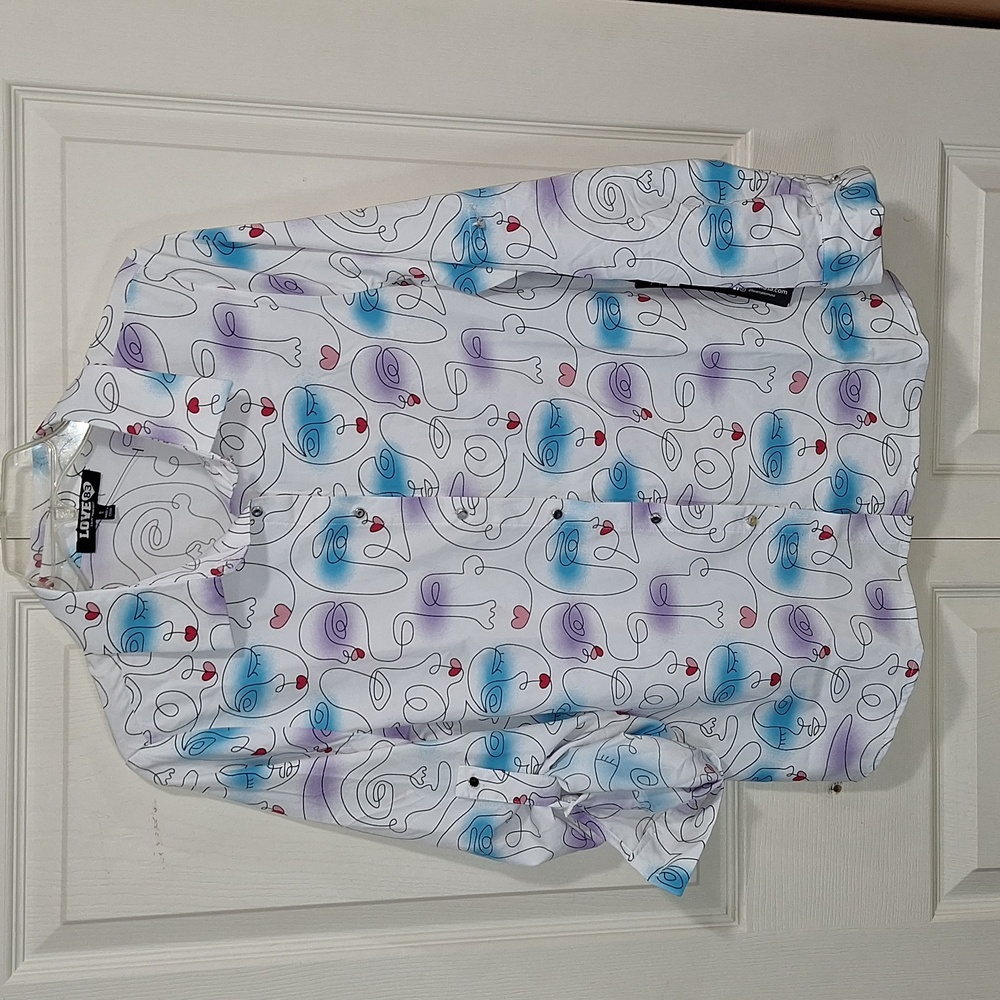 Love 83 casual button-down lightweight blouse - S - abstract faces